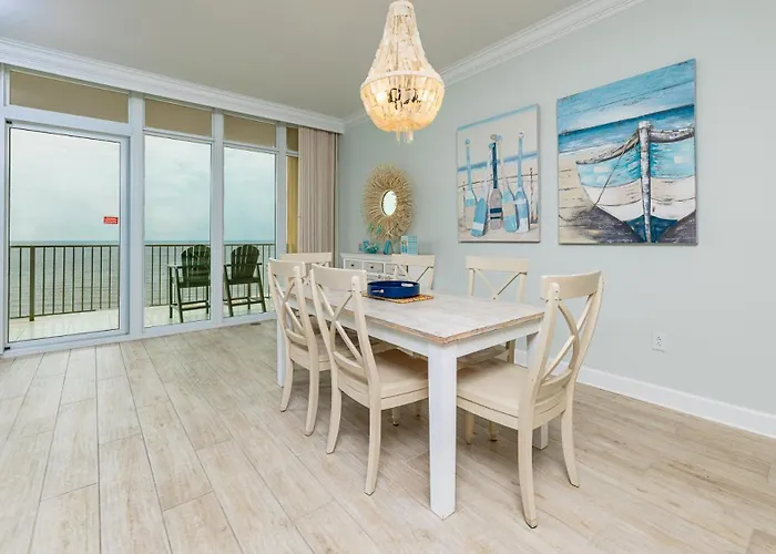 Phoenix Gulf Towers 706 Apartment