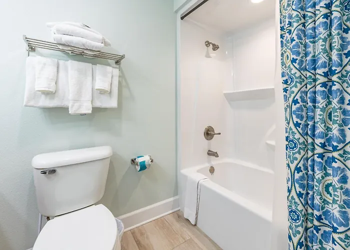 Phoenix Gulf Towers 706 Apartment *